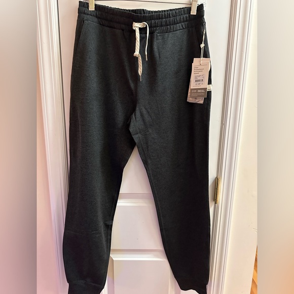 Vuori Pants - VUORI PERFORMANCE JOGGERS - LONG, CHARCOAL HEATHER